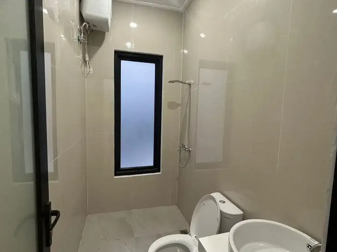 Rumah Baru 3 Kamar Fully Furnished Disewakan, di Renon Denpasar - Image 4 of 6