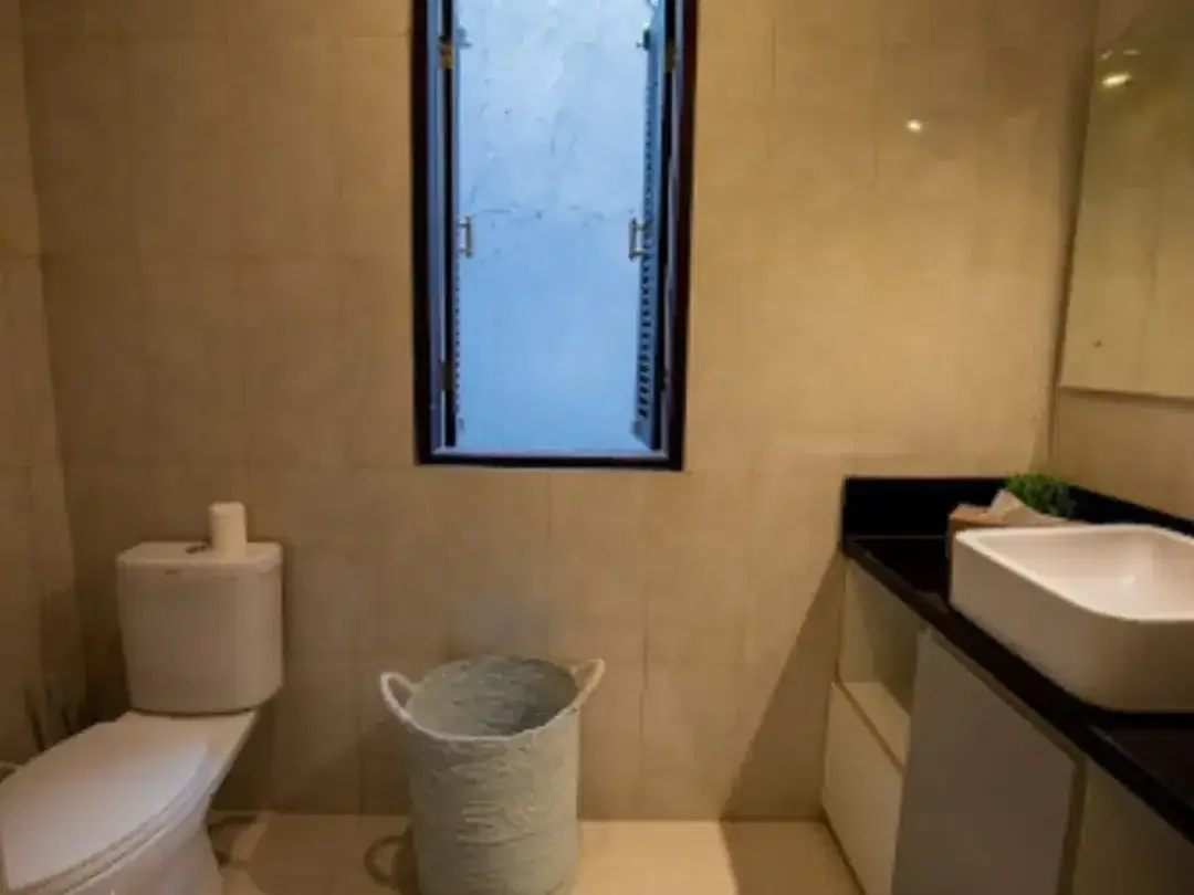 FREEHOLD – LUXURY VILLA 4 BEDROOMS - Image 10 of 10