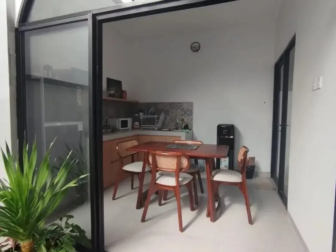 Dijual / disewakan Villa 1 lantai 2 BR minimalis modern - Image 6 of 10