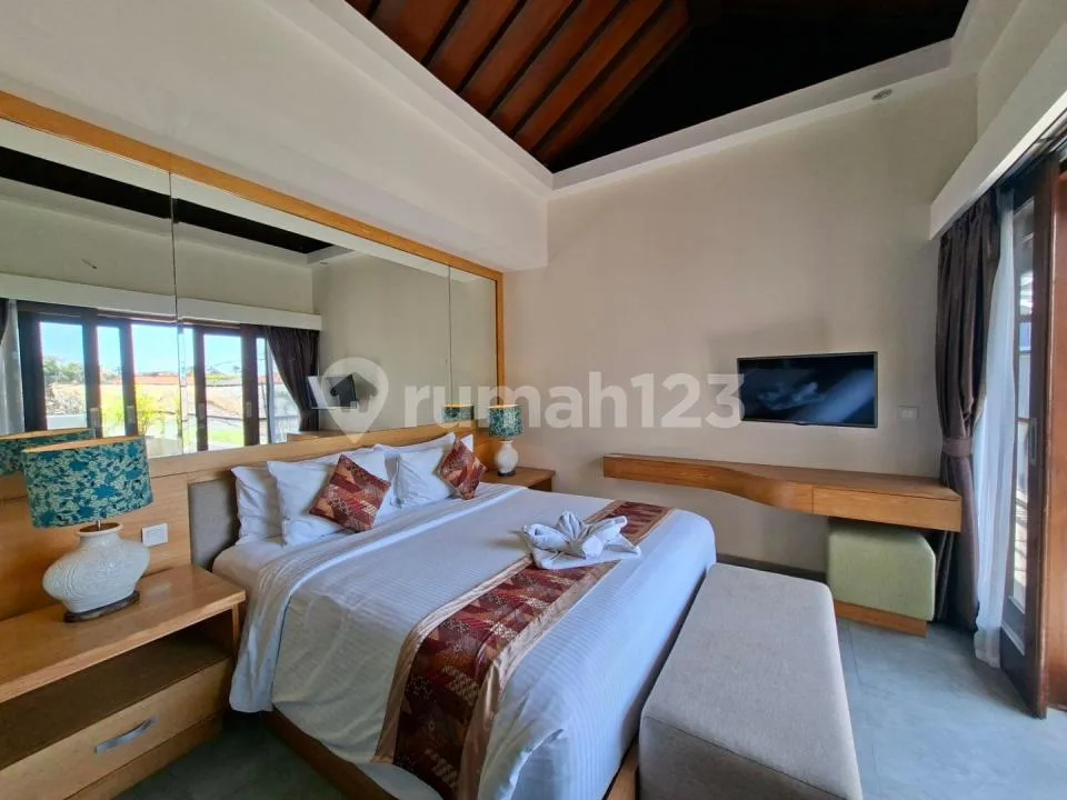 Villa 3 Bedroom Private Pool- Freehold Seminyak Bidadari - Image 3 of 4