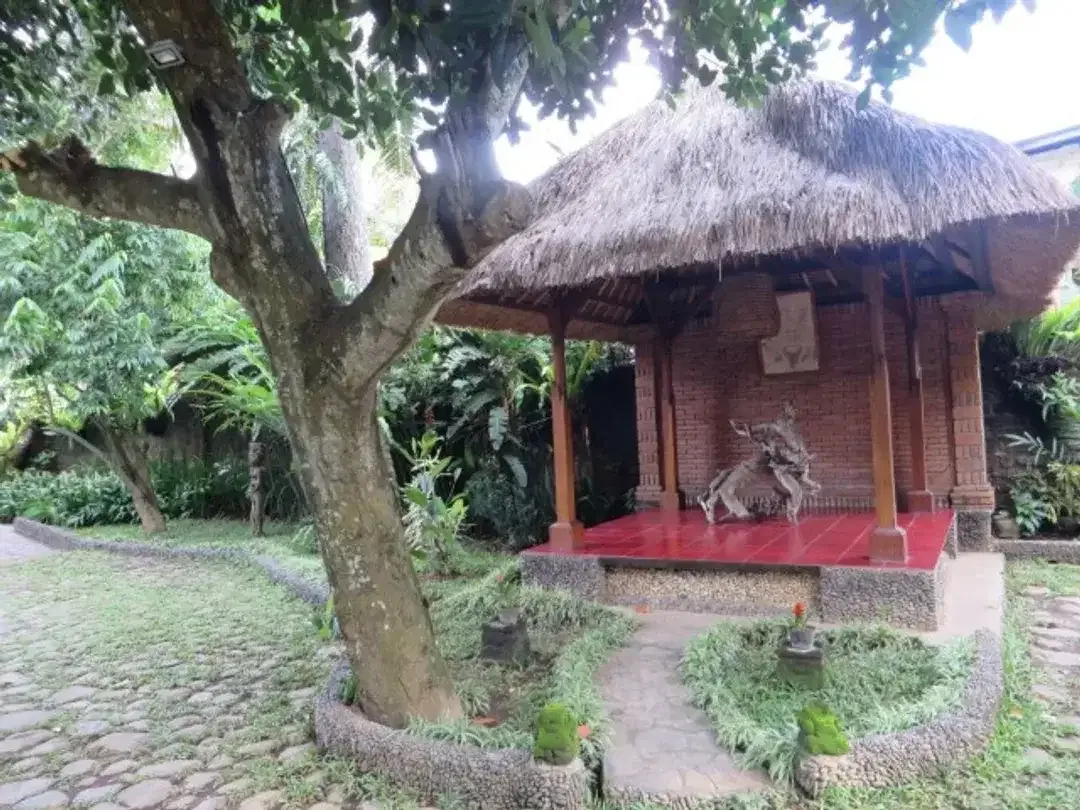Traditional Balinese Villa and Bungalows for sale in Denpasar, Bali - Image 8 of 10