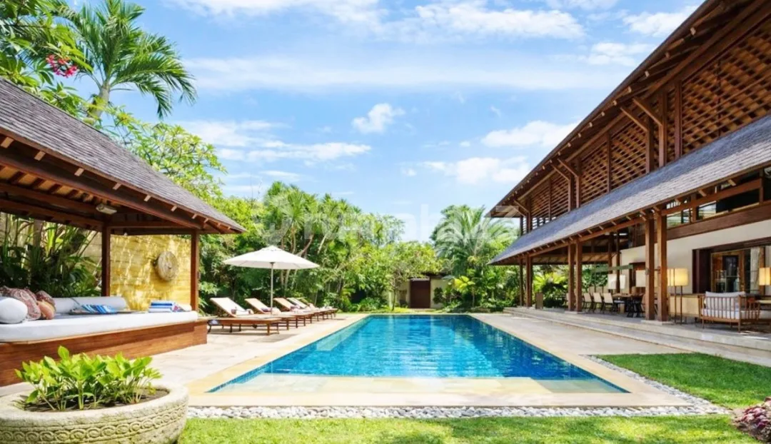 Luxury Modern Tropical Style Villa At Central Petitenget Seminyak ...300 Meter To Kajin Japanese Restaurant , 500 Meter To 32Do Bali And 650 Meter To Shishi Night Club - Image 4 of 4