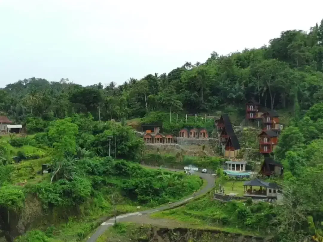 8.100 sqm Land for Sale in Sidemen, Karangasem - Image 4 of 6