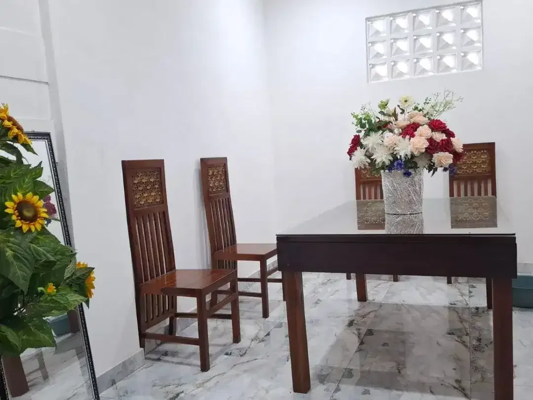 Dijual Rumah Minimalis Siap Huni 2 Lantai Full Furnished di Pemogan Denpasar - Image 6 of 10