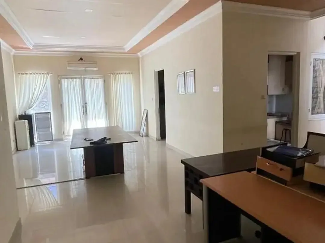 RUMAH EXCLUSIVE 2 LANTAI DIJUAL - DAUH PURI, DENPASAR BARAT* - Image 6 of 10