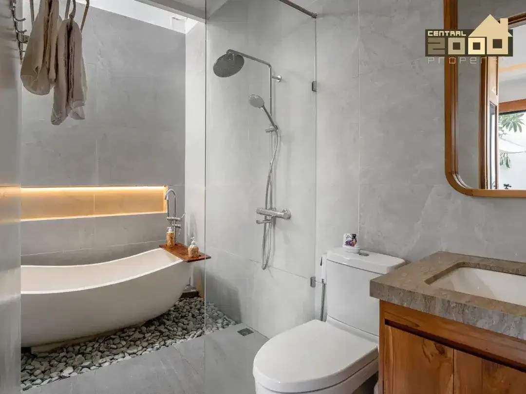 Brand New Villa For Sale In Kerobokan, Bali - Image 10 of 10