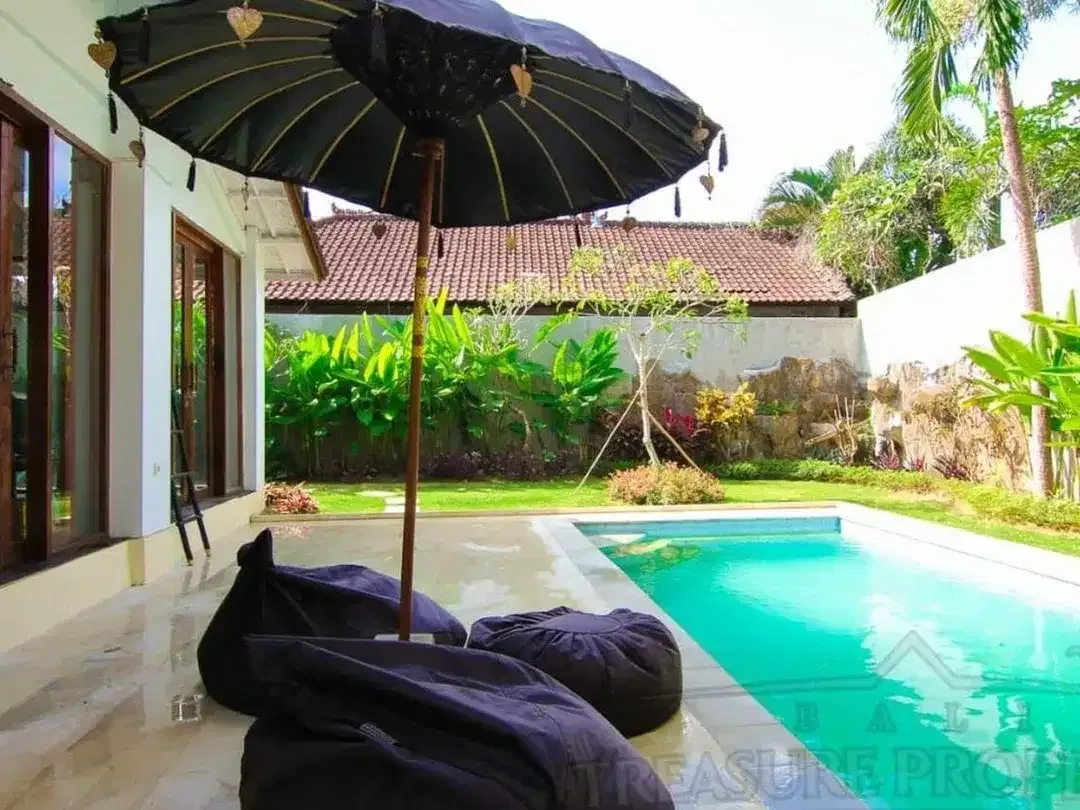 3 Bedrooms Villa Leasehold In Heart Seminyak - Image 6 of 10
