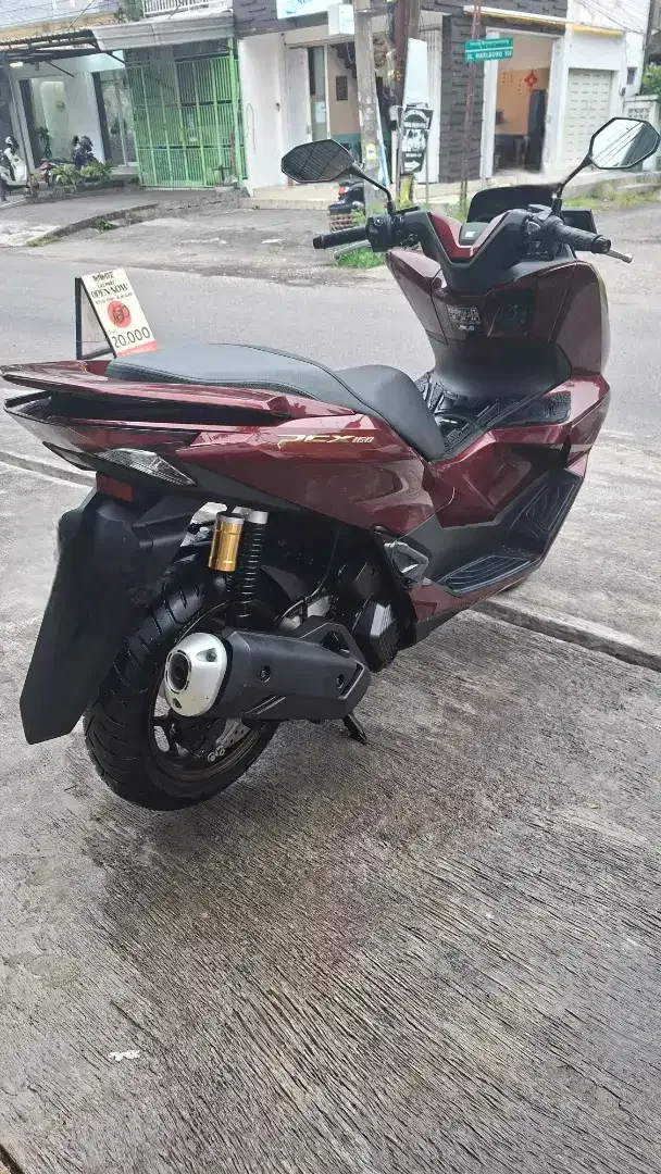 Honda Pcx roadsync 2025 - Image 4 of 4