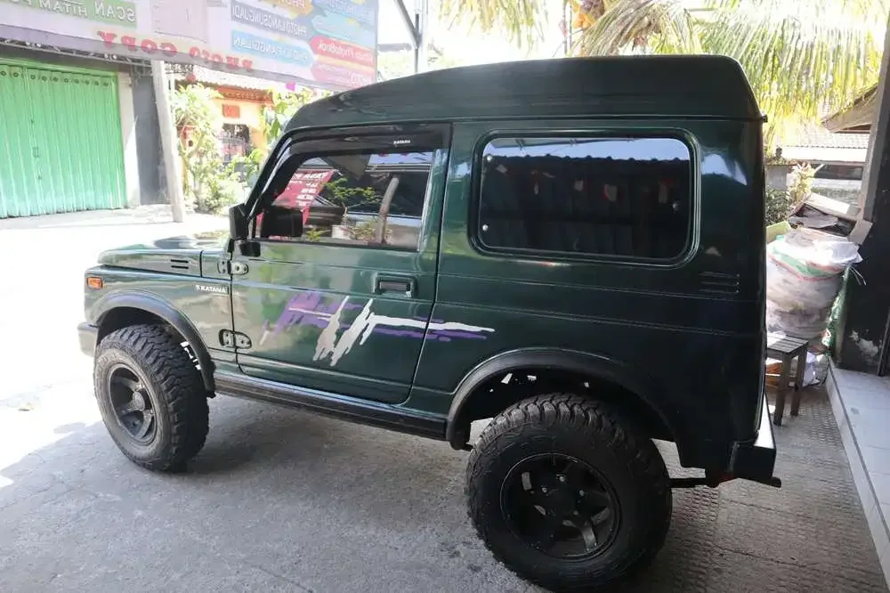 Suzuki Jimny 1991 Bensin - Image 4 of 7