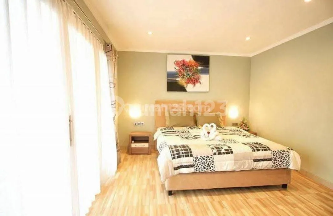 Villa Cantik 3 Kamar Di Berawa Lokasi Premium & Siap Huni Vila Di Canggu - Image 2 of 4