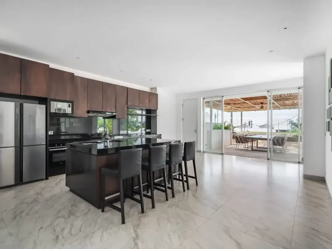 Dijual - Luxury Villa Freehold di Bukit, Bali - Image 7 of 10