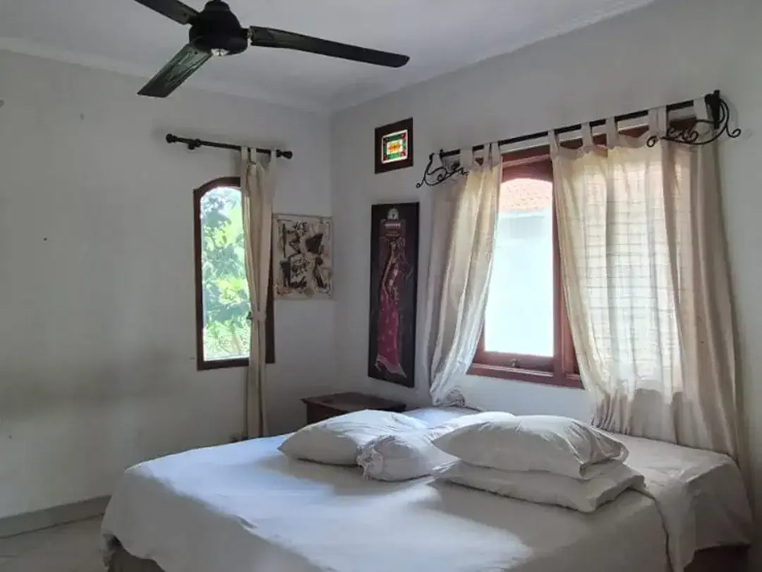 Freehold - Authentic Bali Architecture Villa in Umalas - Spacious Property with Pool, Bali - Image 4 of 10