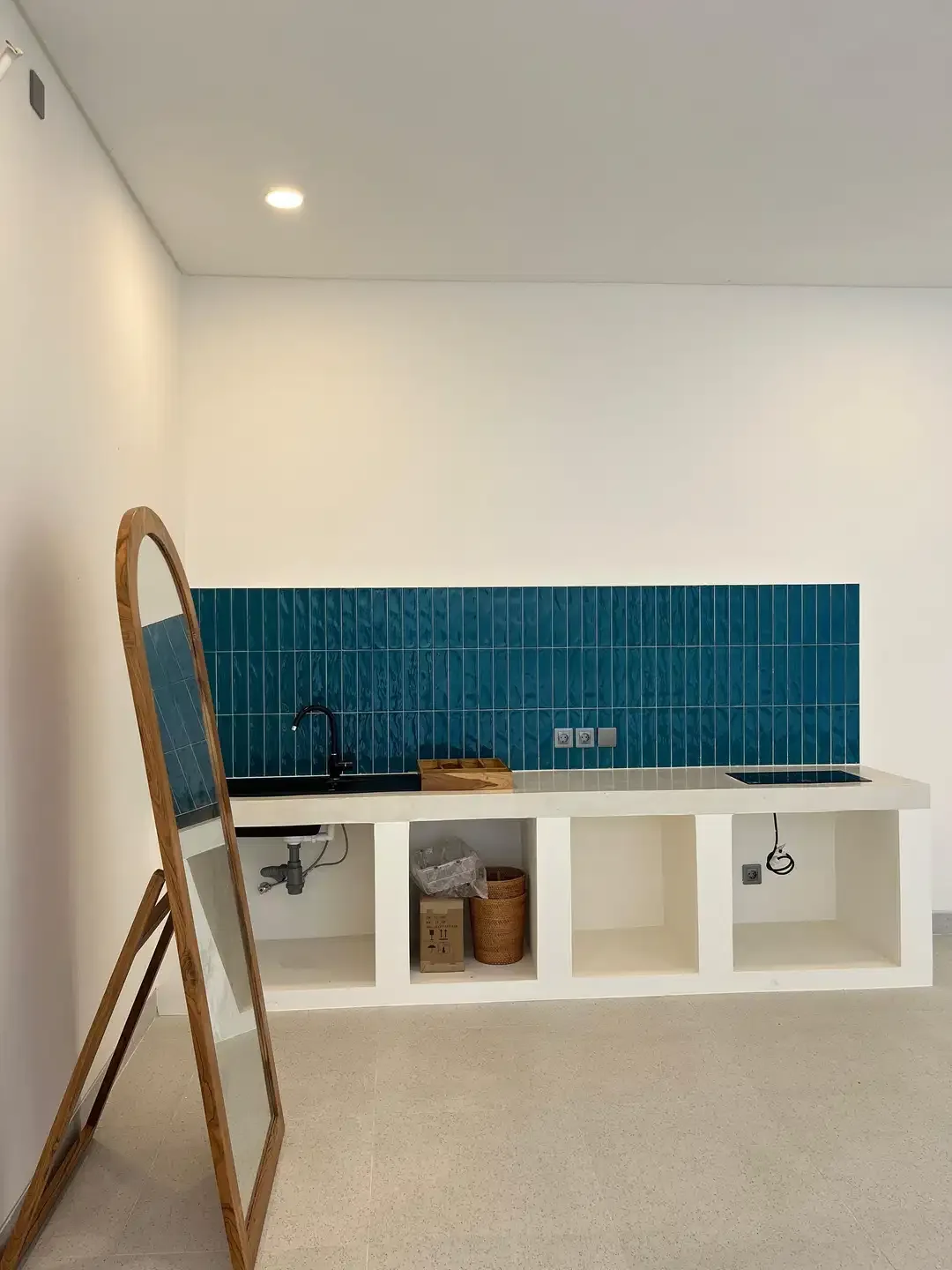 VILLA READY DESIGN SANTORINI AREA BEST CANGGU & BEST INVESTMENT - Image 4 of 10