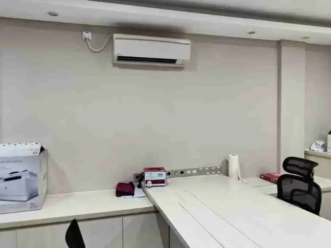 jual BU 2 unit ruko lebar depan 8m , 5,5 M di jln utama Imam bonjol Denpasar ( ex toko emas ) - Image 6 of 10