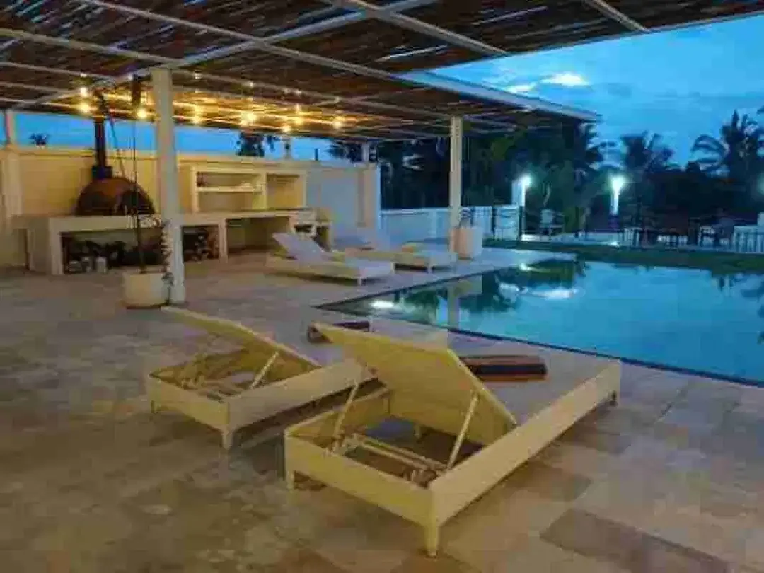 DIJUAL / FREEHOLD / LEASEHOLD : Modern Luxury 5 Bed, Jl. Pantai Nyanyi, Kediri, Tabanan, Bali - Image 5 of 10
