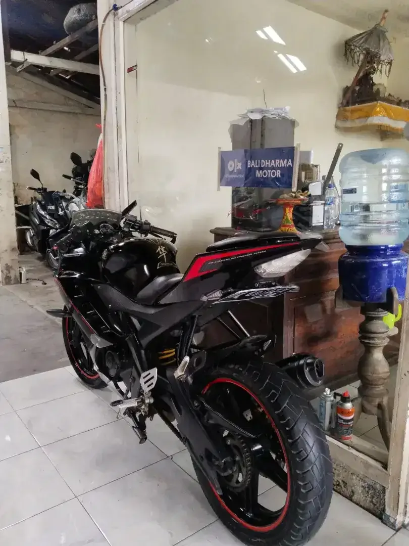 Yamaha. R 15. Thn 2016. Cash.  Bali dharma .motor - Image 1 of 3