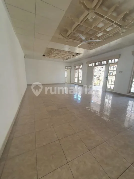 Disewakan Rumah Luas 1 Lantai 5Br di Renon Denpasar - Image 4 of 4