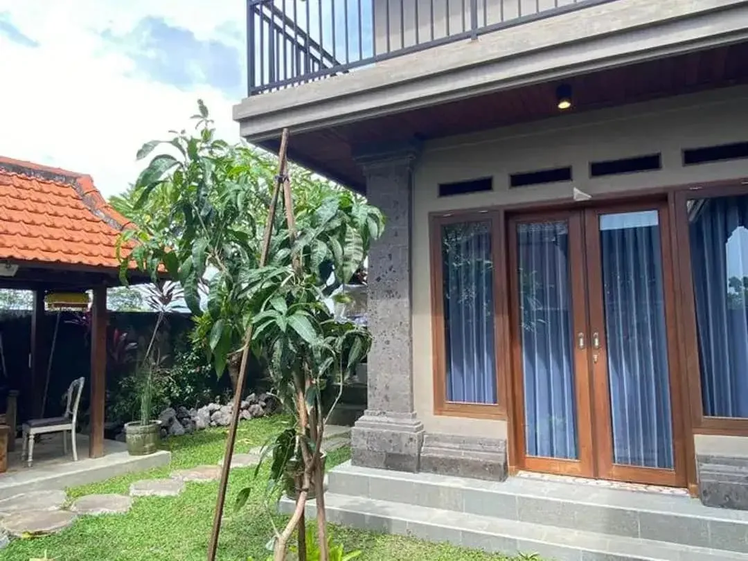 Villa dengan lingkungan asri view sawah dijual area Ubud. - Image 5 of 10