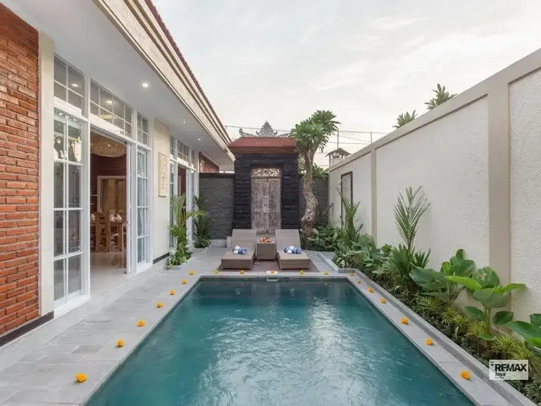 Fully Furnished 2-Bedroom Villa With Private Pool For Rent In Canggu - Image 3 of 10