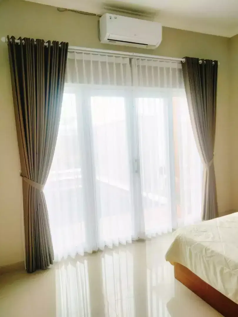 Korden Gorden Curtain Bahan Blackout Cantik - Image 1 of 4