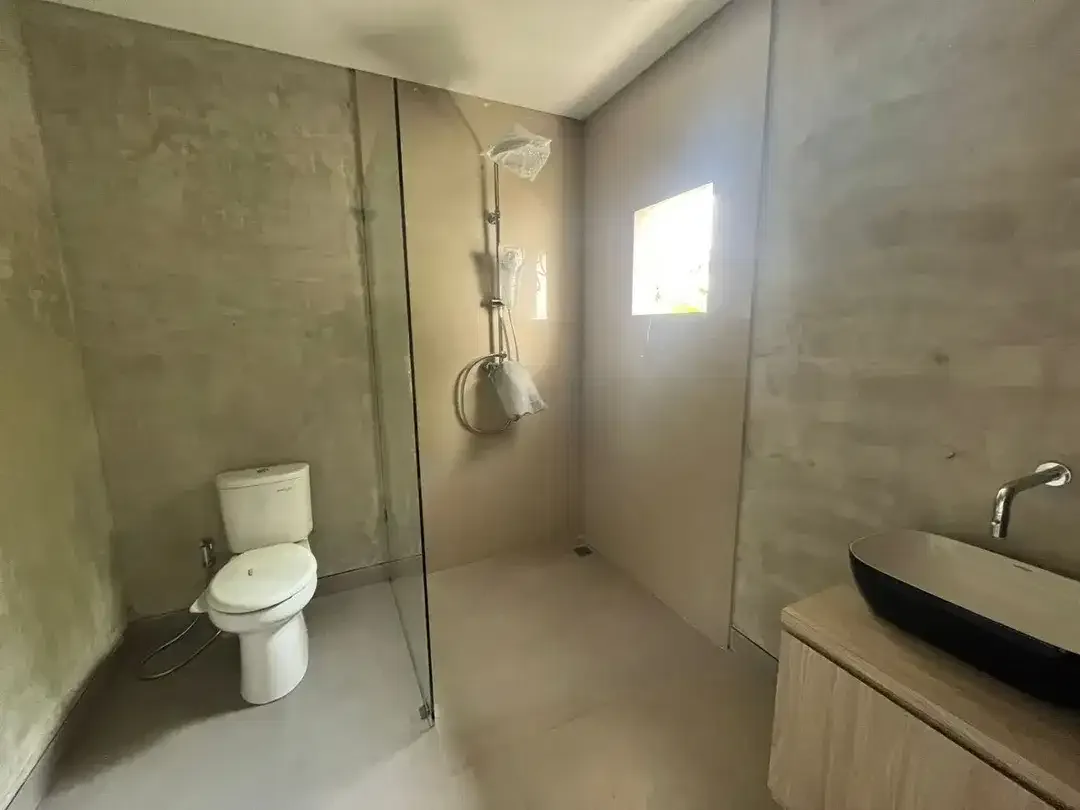 Exclusive Private Villa for Rent – Tumbak Bayuh, Canggu. hanya beberapa menit dari pusat lifestyle Canggu. - Image 2 of 10