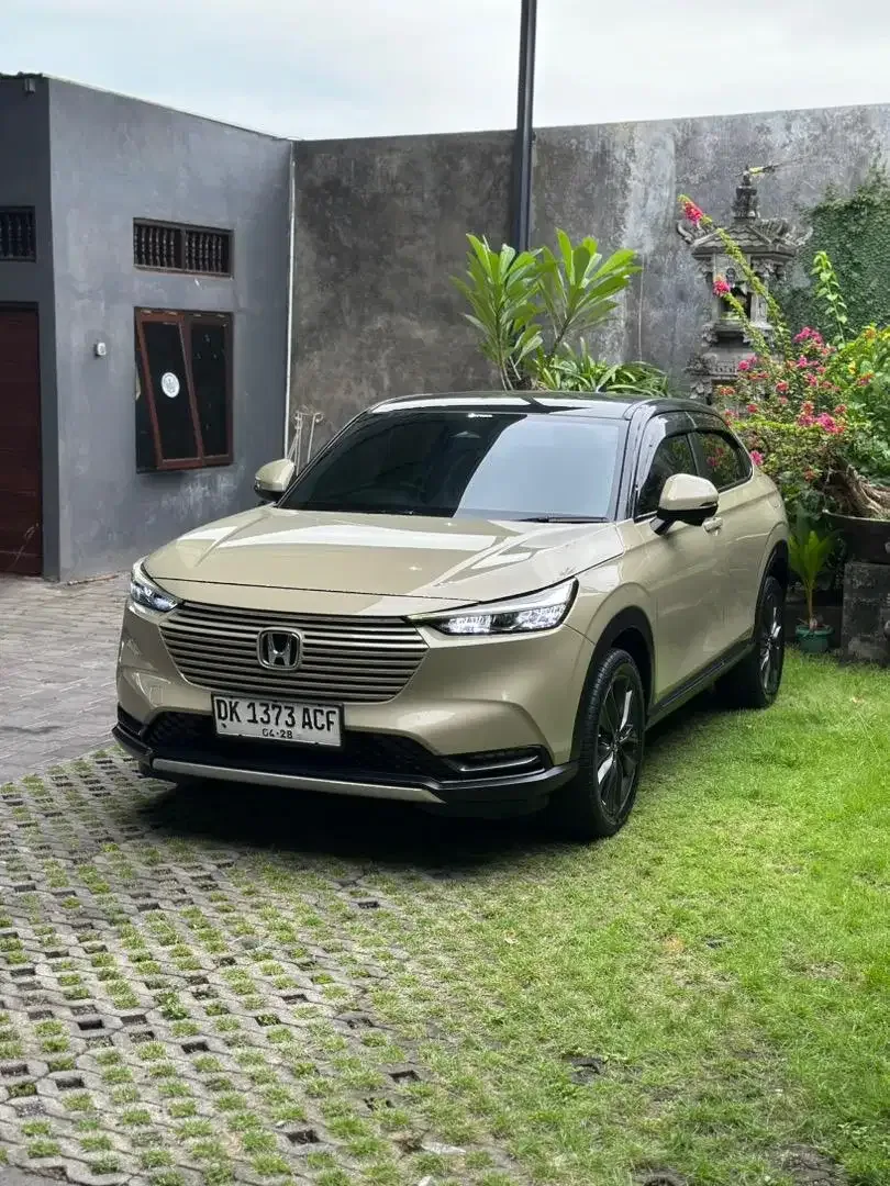 HRV SE 2023 NEW MODEL MATIC ASLI BALI LOW KM - Image 2 of 10
