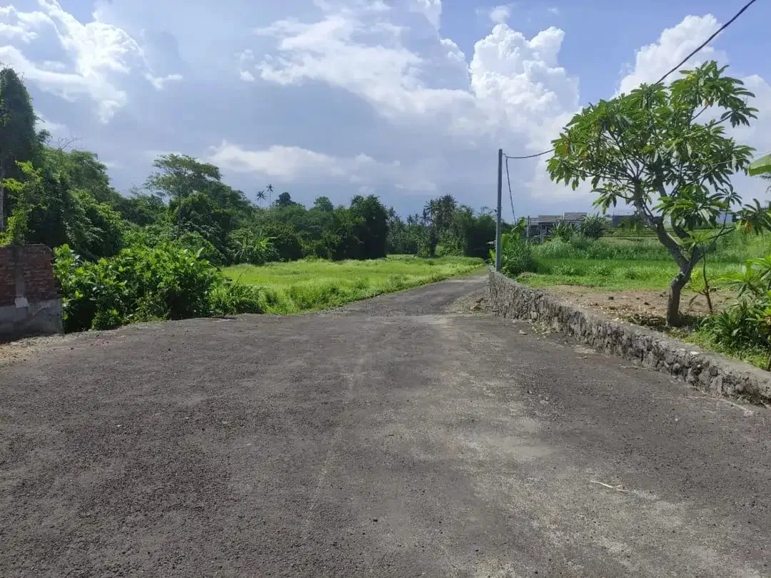 TANAH  STRATEGIS di  BY PASS IDA BAGUS MANTRA KETEWEL SUKAWATI BALI - Image 3 of 10