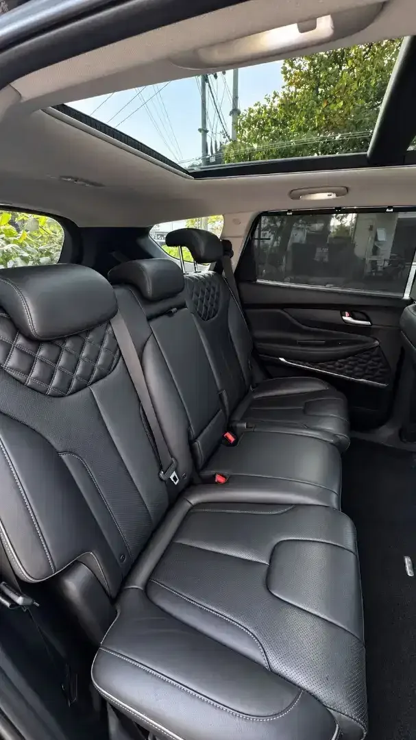 Hyundai Santa Fe Signature 2023 2.2 AT - Image 3 of 5