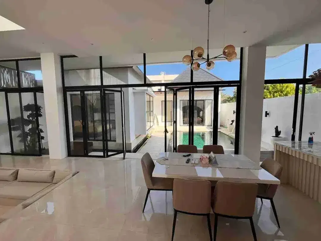 Villa Jalan Gunung Payung Kutuh Nusa Dua Bali - Image 10 of 10
