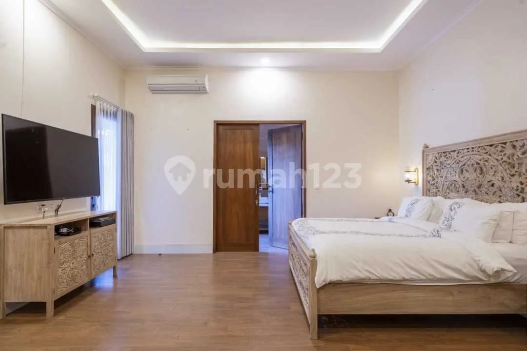 Leashold 18 Tahundijual Villa Lantai 1Lokasi Brawa Canggu - Image 2 of 4
