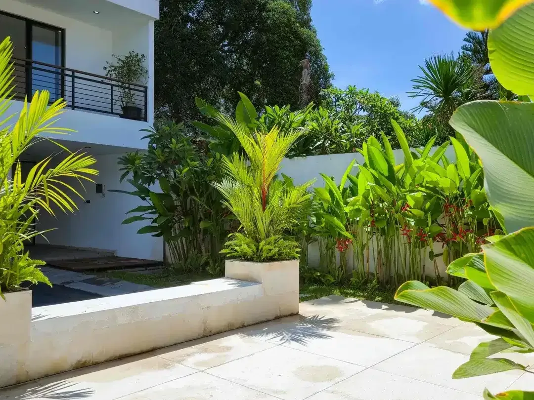 FOR SALE 

BEAUTIFUL 5BR VILLA IN SANUR - Image 10 of 10