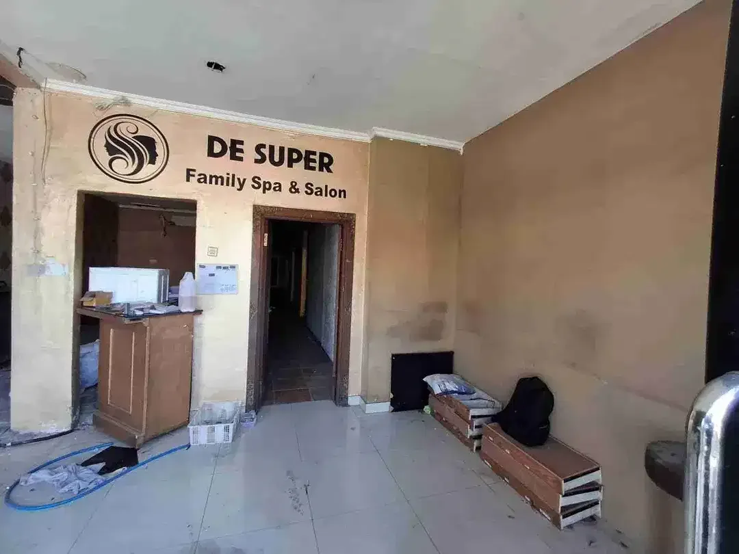 DI JUAL CEPAT TANAH BANGUNAN 2LANTAI DI JL. DANAU TEMPE, SIDAKARYA - DENPASAR SELATAN

SPESIFIKASI :

LT : 458m²

LB : 465m²

Pos Satpam 9m²

Lobby 

7 Kamar Bawah

11Kamar Atas

1 Office

Jalan - Image 2 of 10