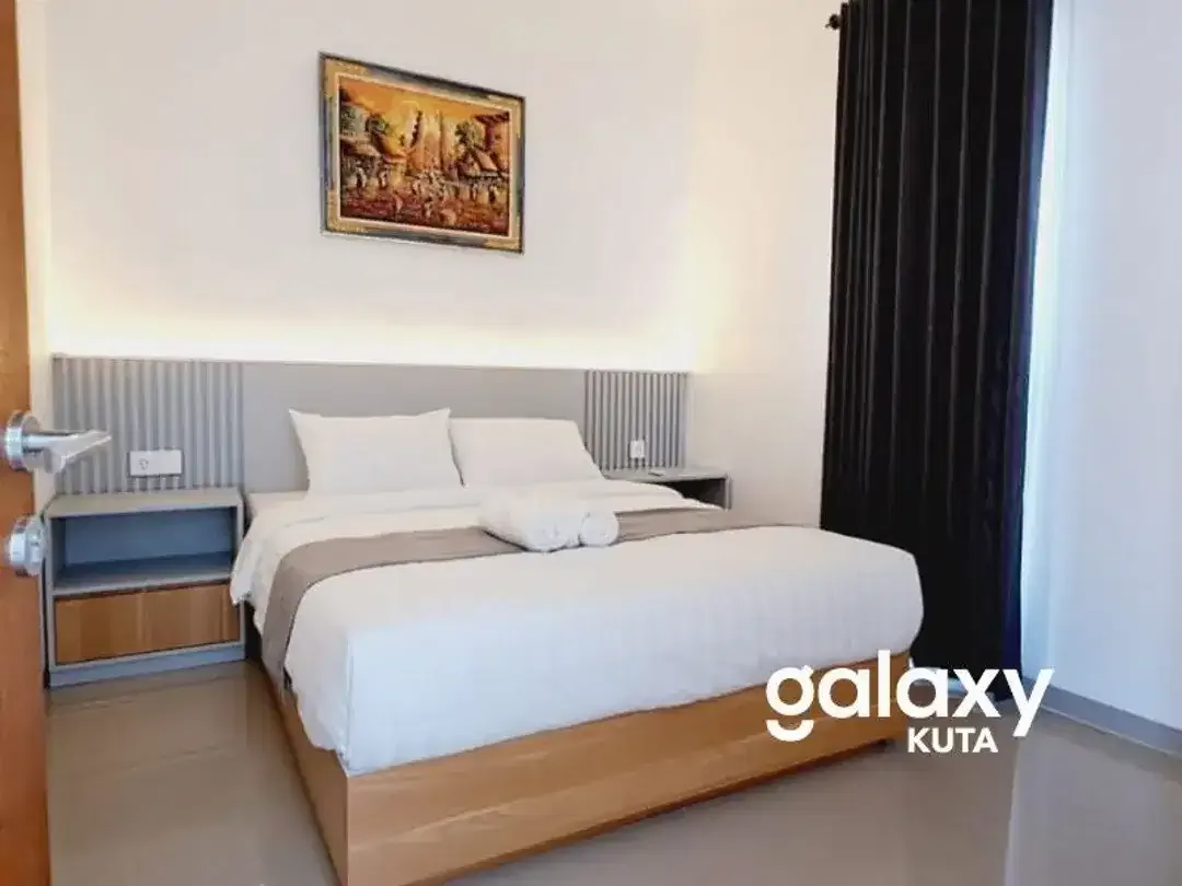MINIMALIS DESIGN HOUSE IN TAMAN GRIYA JIMBARAN FOR RENT - Image 9 of 10