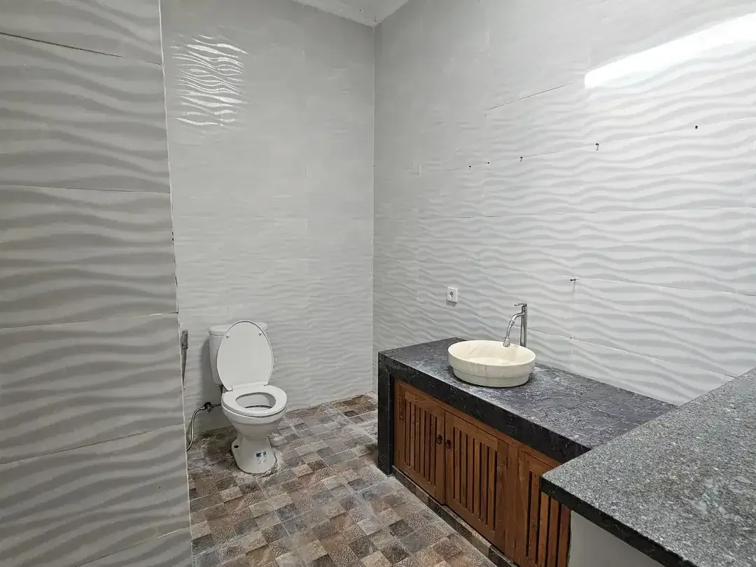 3 bedroom near Bali Kidy School in Kerobokan - Image 7 of 10