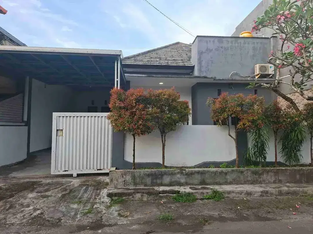 DiJUAL RUMAH 3 KAMAR TIDUR DI LOKASI STRATEGIS NUSA DUA - DEKAT ITDC DAN AIRPORT - Image 1 of 9