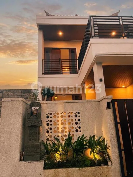 Disewakan Rumah Baru Dekat Living Word Denpasar Utara - Image 2 of 4