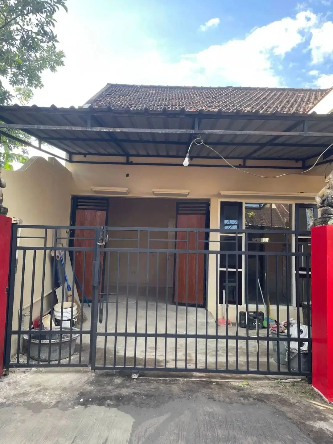 Sudah Renov, Siap Huni, IMB SHM, Dekat Kota dan ByPass, Harga Bersaing - Image 3 of 10