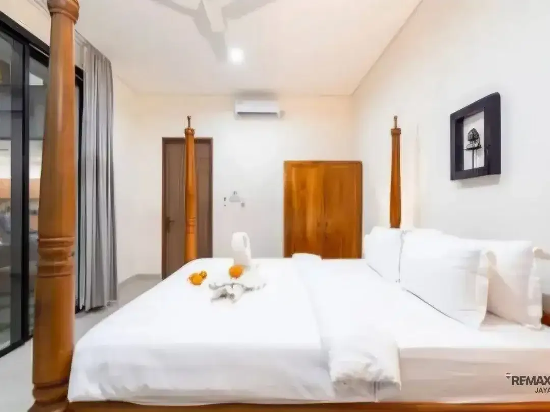 Modern 6 Bedroom Villa Dijual, di Padang Linjong Canggu - Image 10 of 10