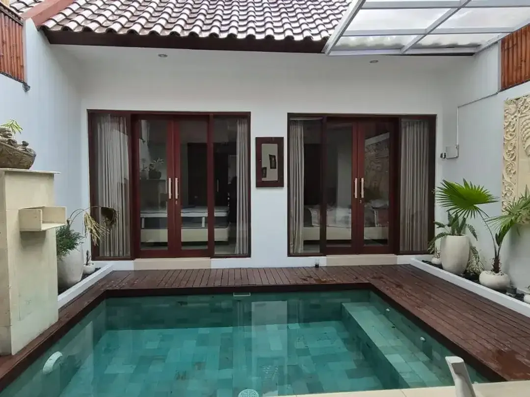 Freehold - Charming Villa for Sale in Kerobokan - Just 300m from Raya Canggu, Bali! - Image 3 of 10