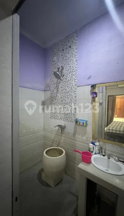 Di Kontrakan Rumah Lantai 2 Plus Isi di Pemogan Denpasar Selatan - Image 2 of 4