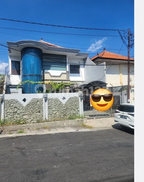Rumah 2 Lantai Daerah Denpasar Barat Semi Furnish - Image 2 of 4