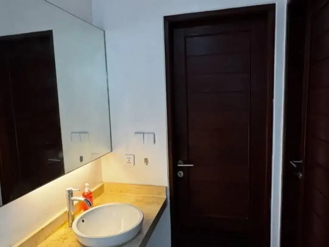 Rumah Semi Villa Di Royal Garden Residence - Image 5 of 10