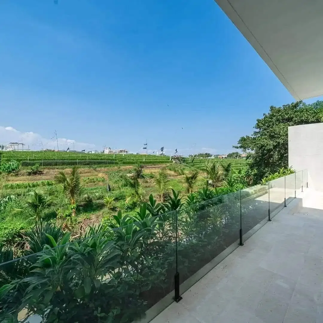 For Rent 3-Bedroom Villa in Pererenan, Bali: A Relaxing Retreat - Image 2 of 8
