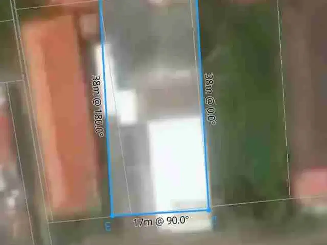 Tanah Renon Akses Jalan 15 Meter Bonus Bangunan - Image 1 of 5