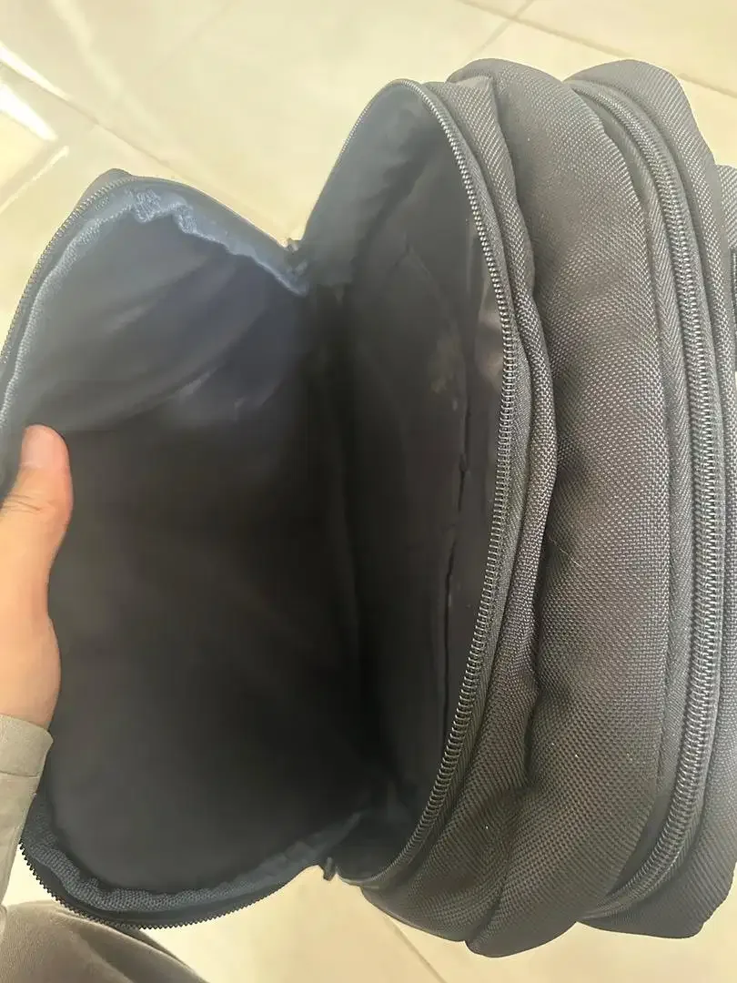 Xiaomi Classic Business Backpack Original - Image 2 of 4