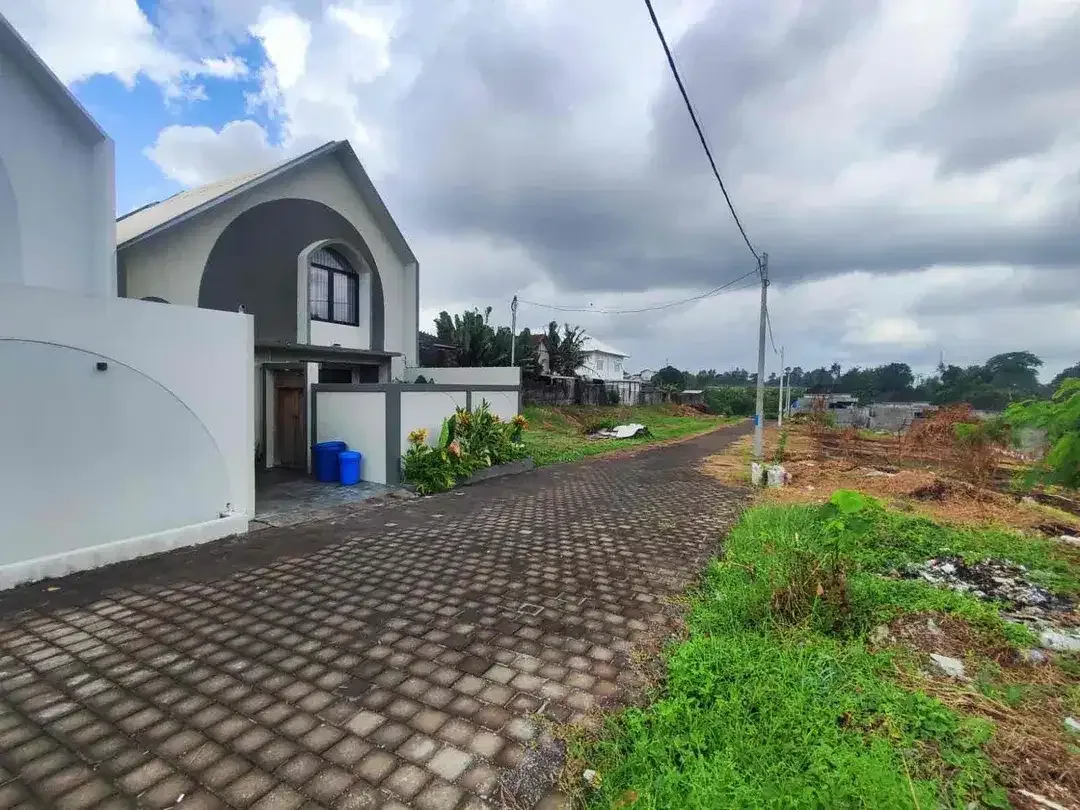 Dijual Villa Freehold Full Furnished 2 BR di Kedungu Bali - Image 2 of 10