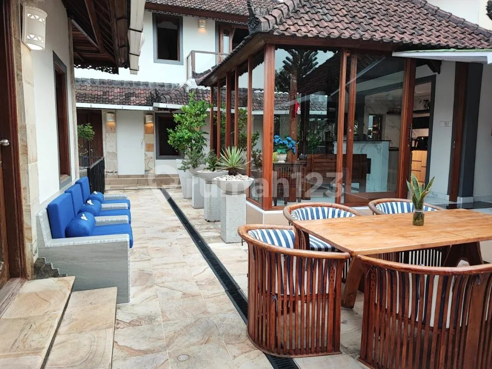 Balinese Style Villa Near Melasti Beach, Ungasan, One Gate System - Image 3 of 4