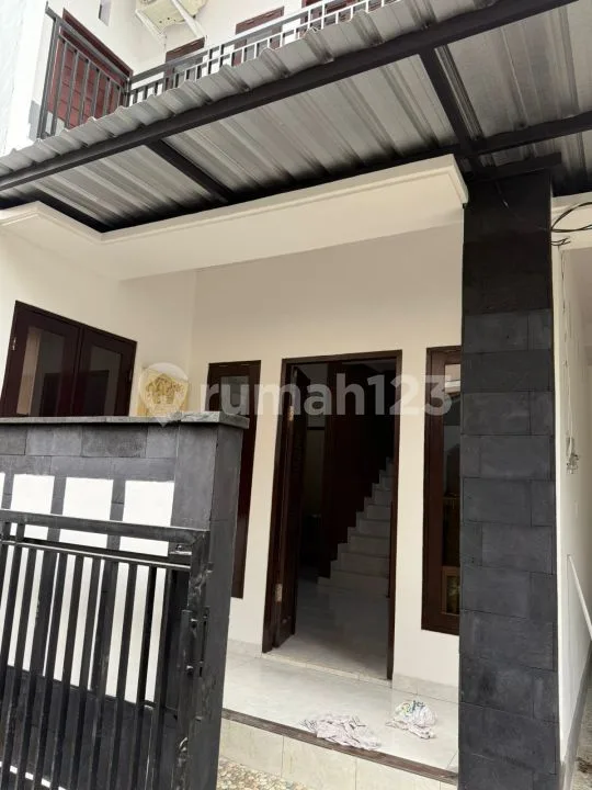Disewakan Rumah Baru di Denpasar Timur Furnished - Image 1 of 4