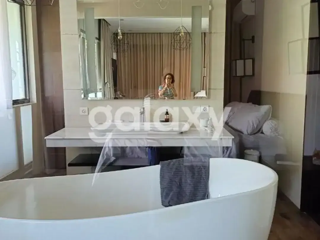 VILLA FURNISHED 2 LANTAI DI TUKAD BADUNG RENON DENPASAR, BALI - Image 6 of 6