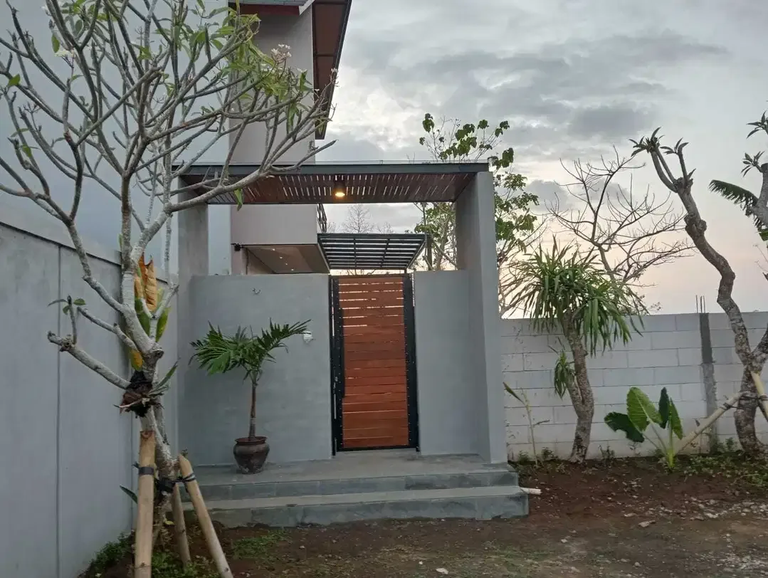 dijual villa lantai 2 jimbaran bali - Image 1 of 9